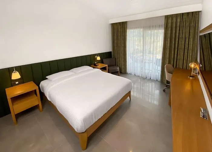 Anemon Kent Hotell 4*