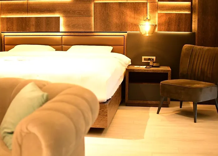 Anemon Kent Hotell 4*