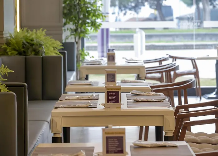 Anemon Kent Hotell 4*