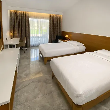 Anemon Kent فندق 4*