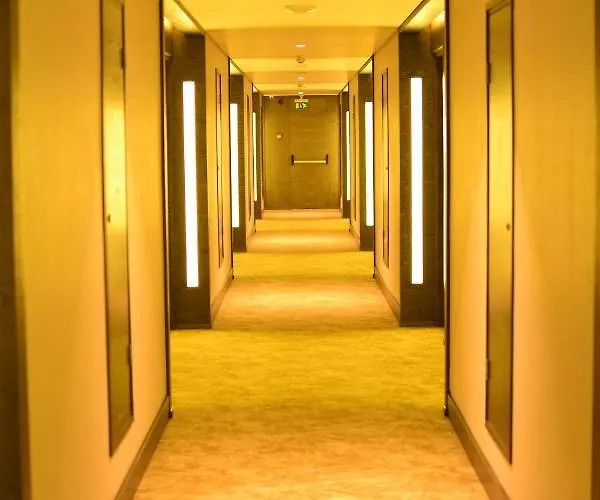 Hotel Anemon Kent 4*